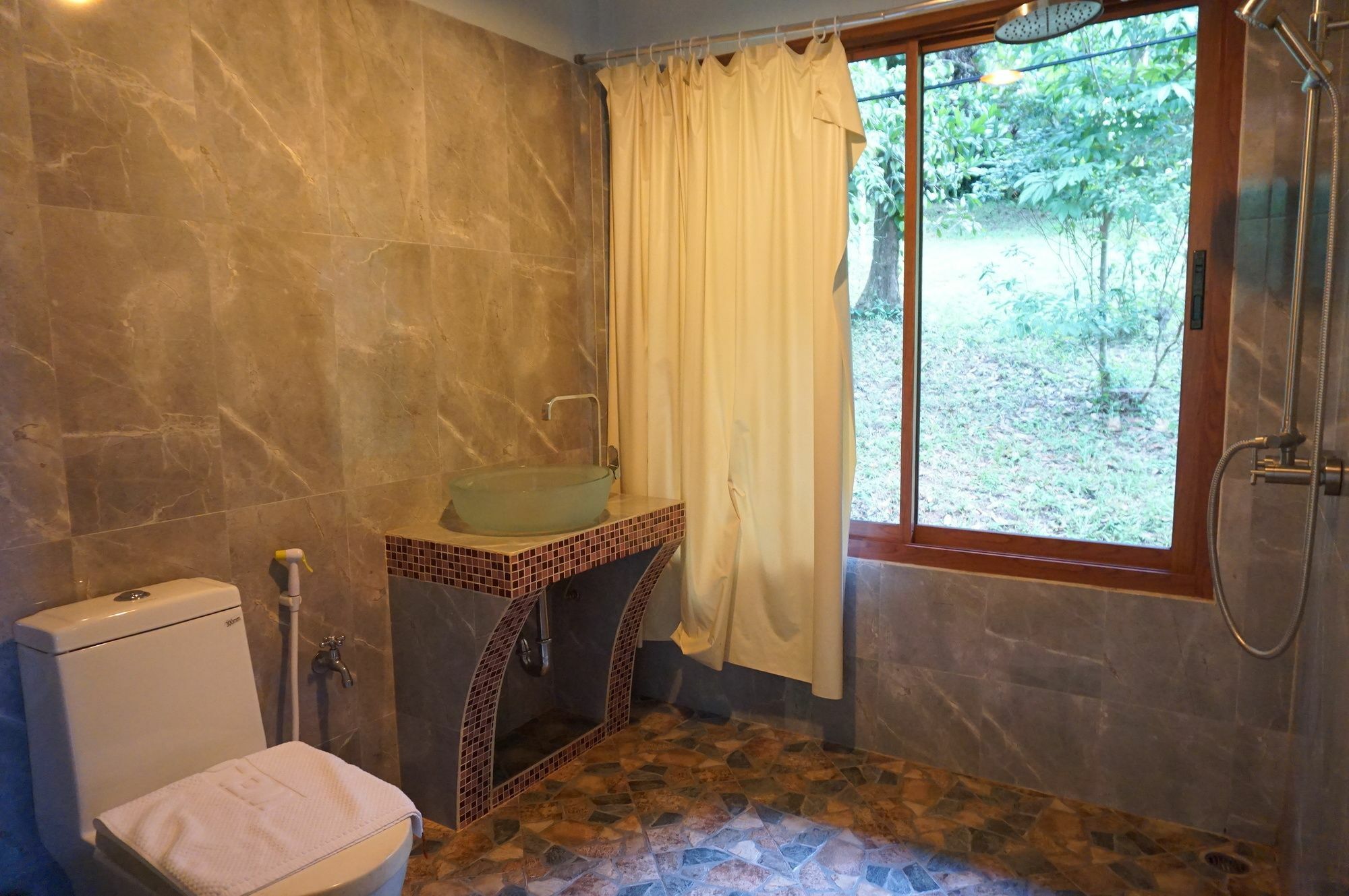 Smallville Resort Ранонг Экстерьер фото
